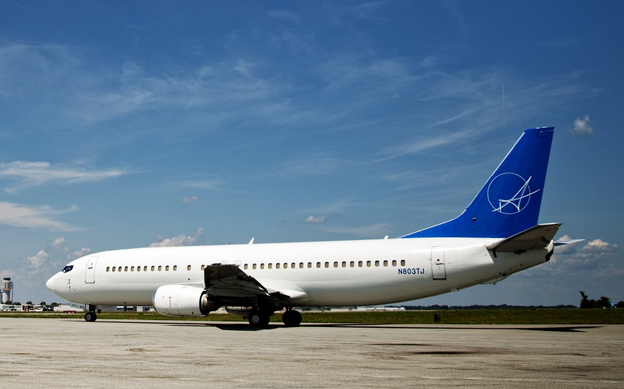Charter Carrier iAero Airways Expands Its NHL Portfolio - Vimarsana News