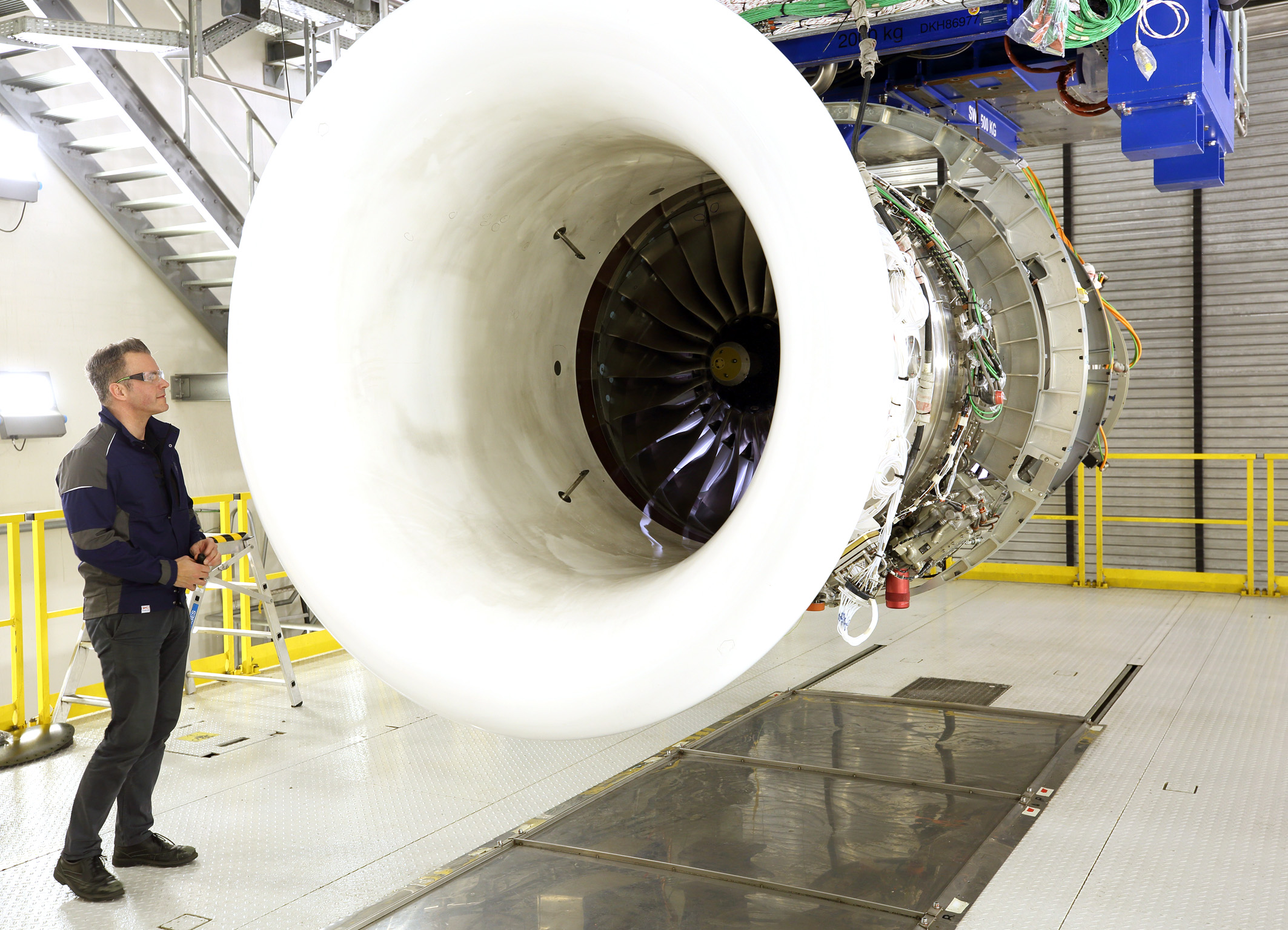 Rolls-Royce Reasserts Big Cabin Lead With Pearl | Aviation Week