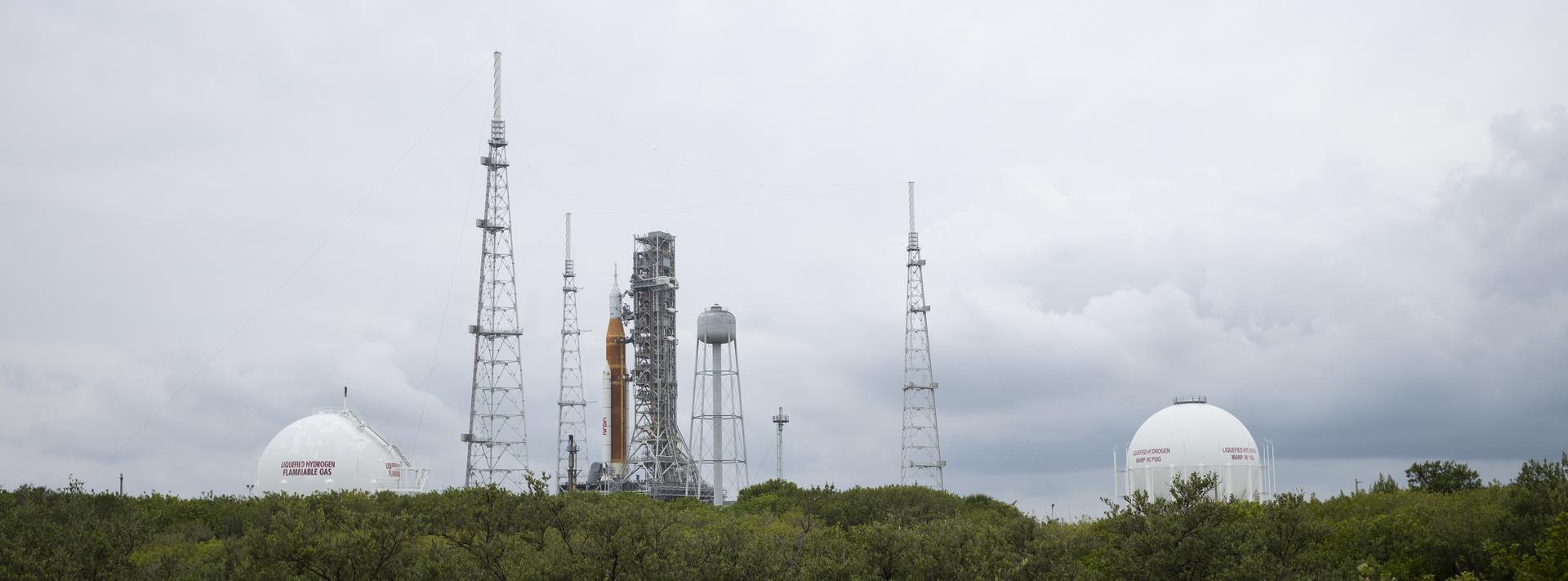 NASA Scrubs Artemis 1 Wet Dress Rehearsal, Preps for Second Attempt - Vimarsana News