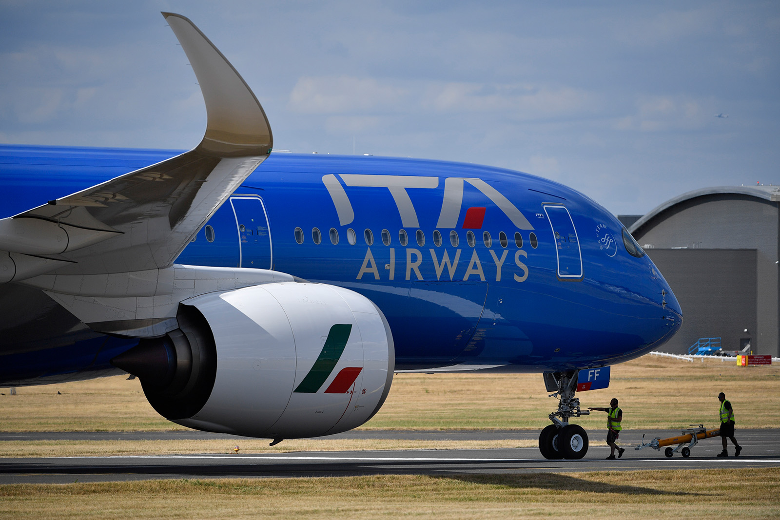 Rolls-Royce and Italia Trasporto Aereo Airways sign TotalCare