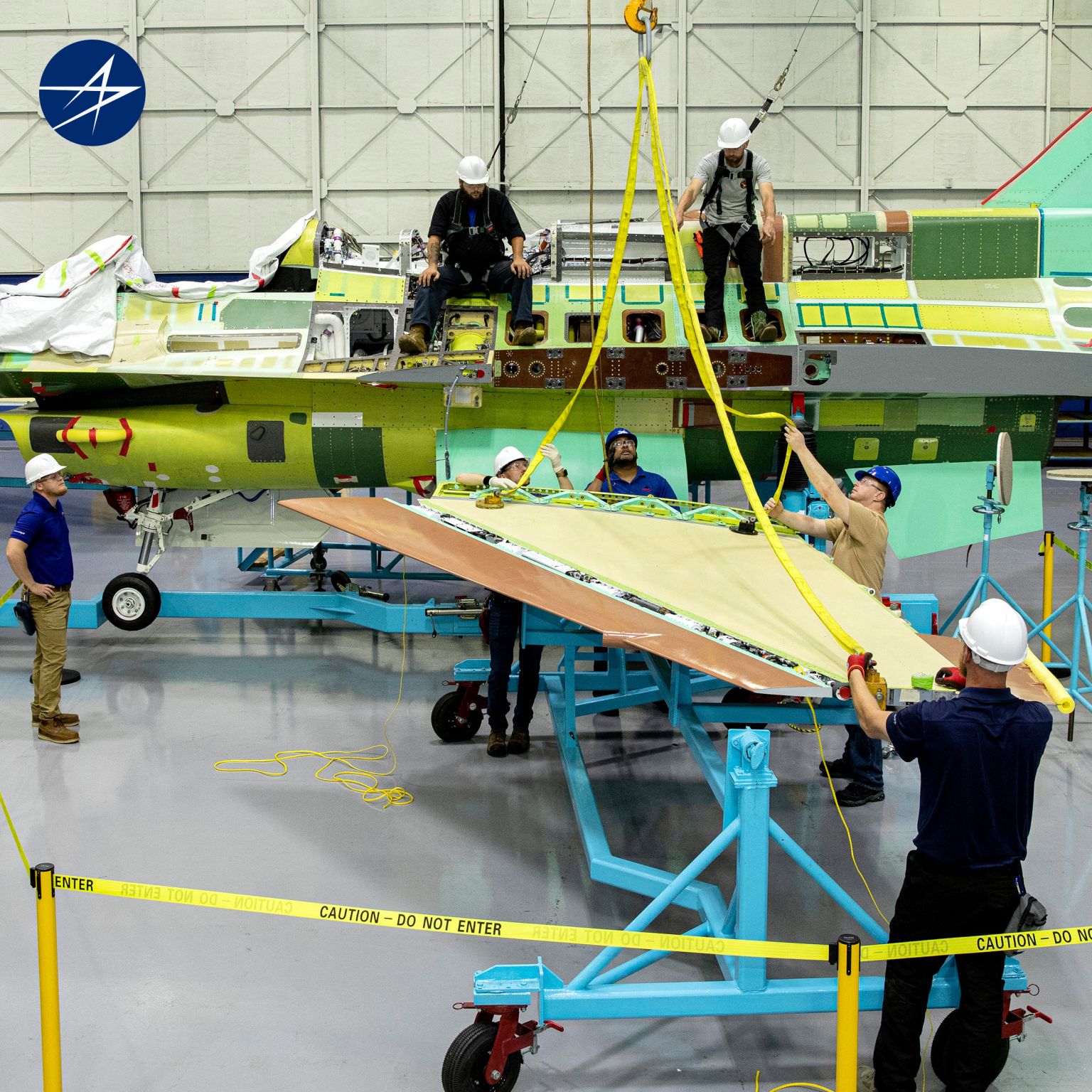 Lockheed Mates Wing On First South Carolina-built F-16 | Aviation Week