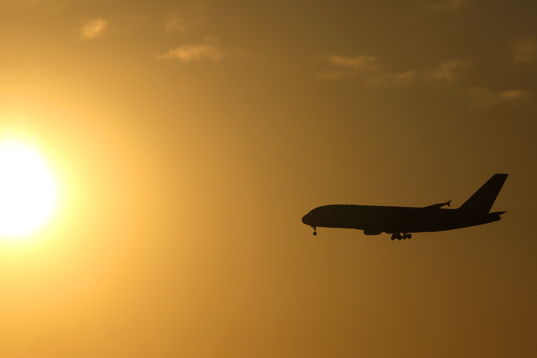 Aircraft Retirements Continue To Lag, With No Surge Imminent - Vimarsana News
