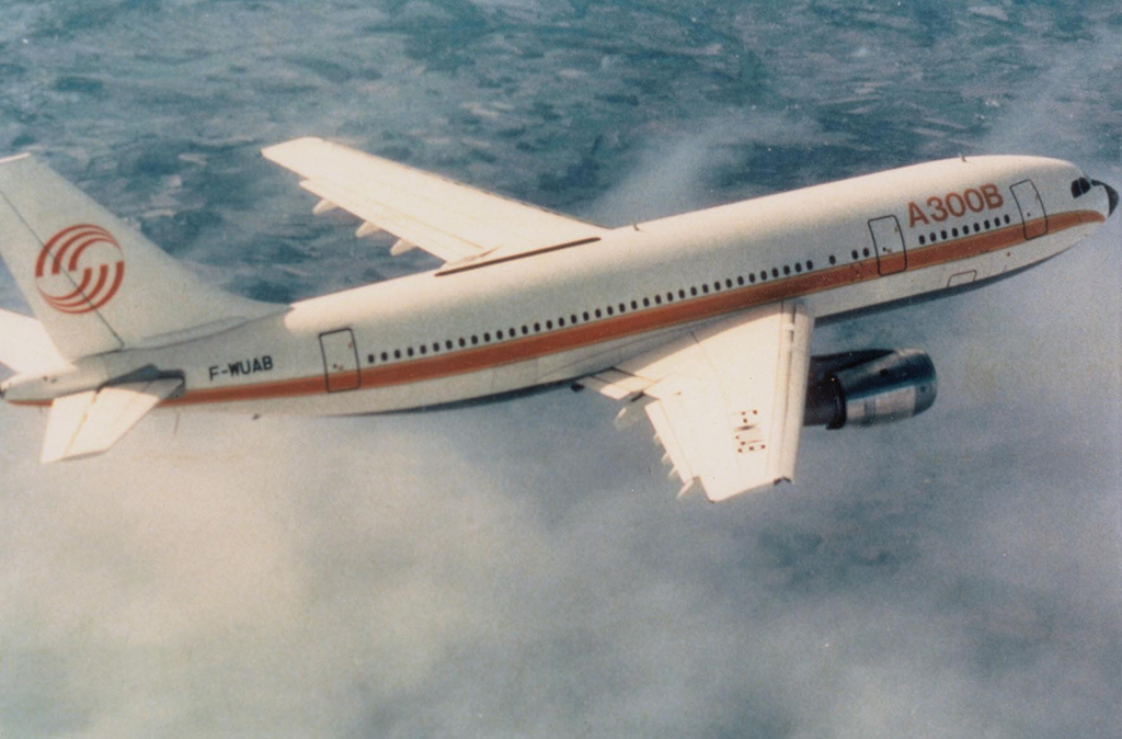 In Pictures: The Airbus A300's Most Important Milestones | Aviation 