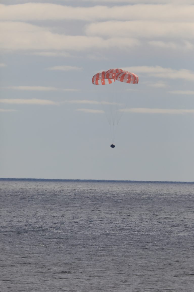 NASA's Artemis I Orion Executes Successful Splashdown - Vimarsana News