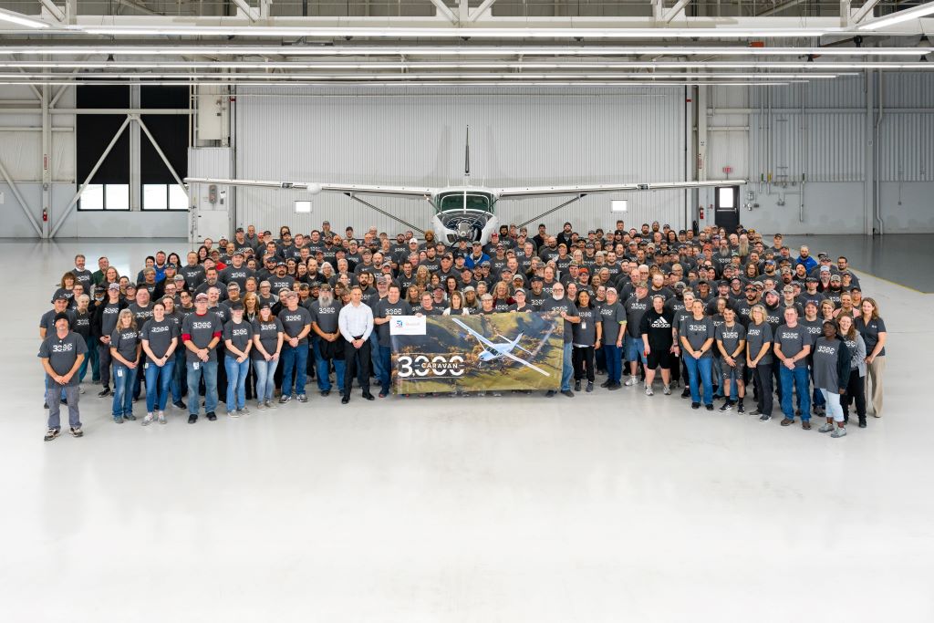 Textron Aviation Delivers 3,000th Cessna Caravan -- A Timeline Of the Caravan - Vimarsana News