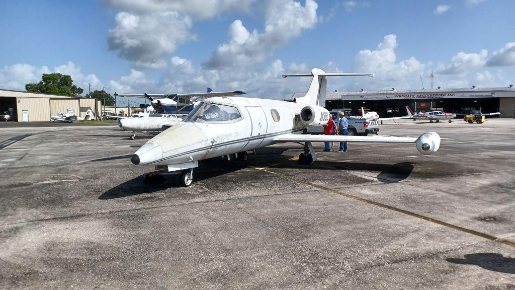 The Lear 23-003, the first Learjet 23 to enter service, returns to ...