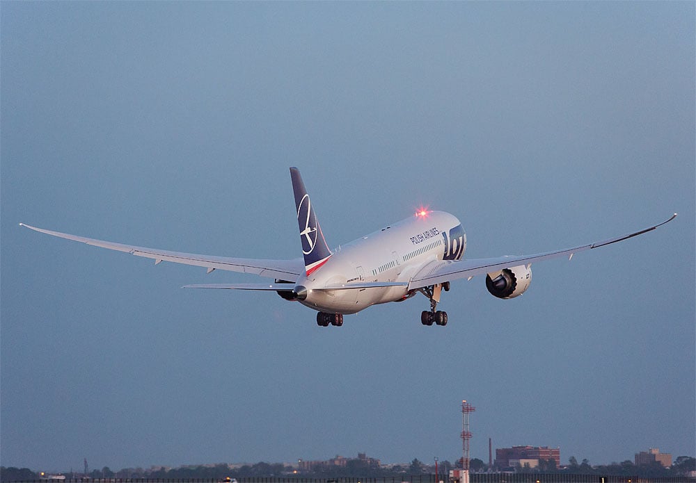 LOT Polish Airlines to launch new routes to Asia