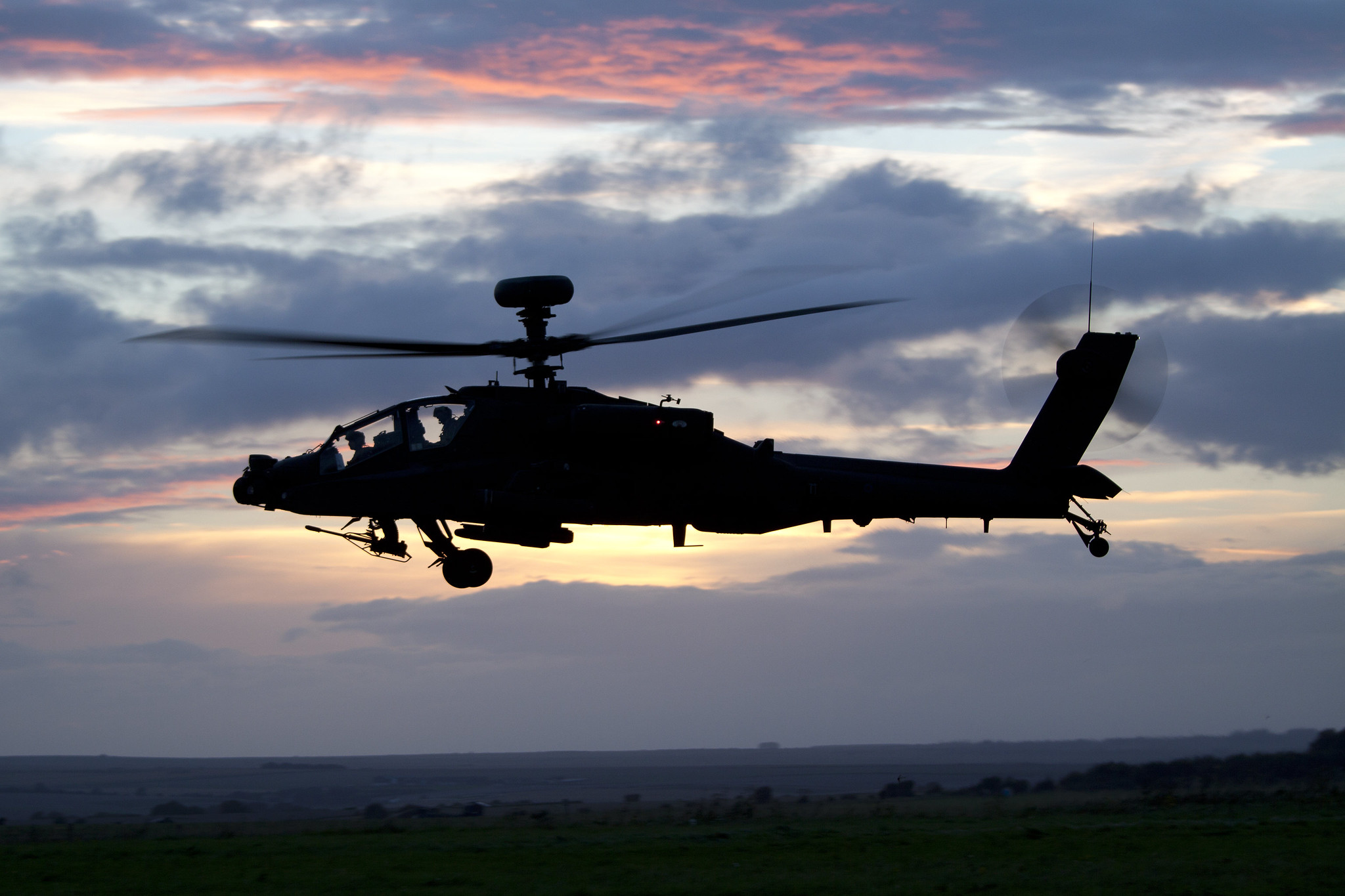 First Polish Apache Offset OK'd Ahead Of 96-Aircraft Order - Vimarsana News