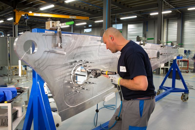Daily Memo: Investment Fund Gears Up For Next Round Of French Supply Chain Consolidation - Vimarsana News