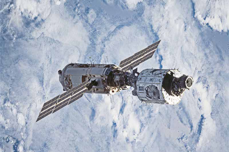 10 things you didn't know about the famous Mir space station