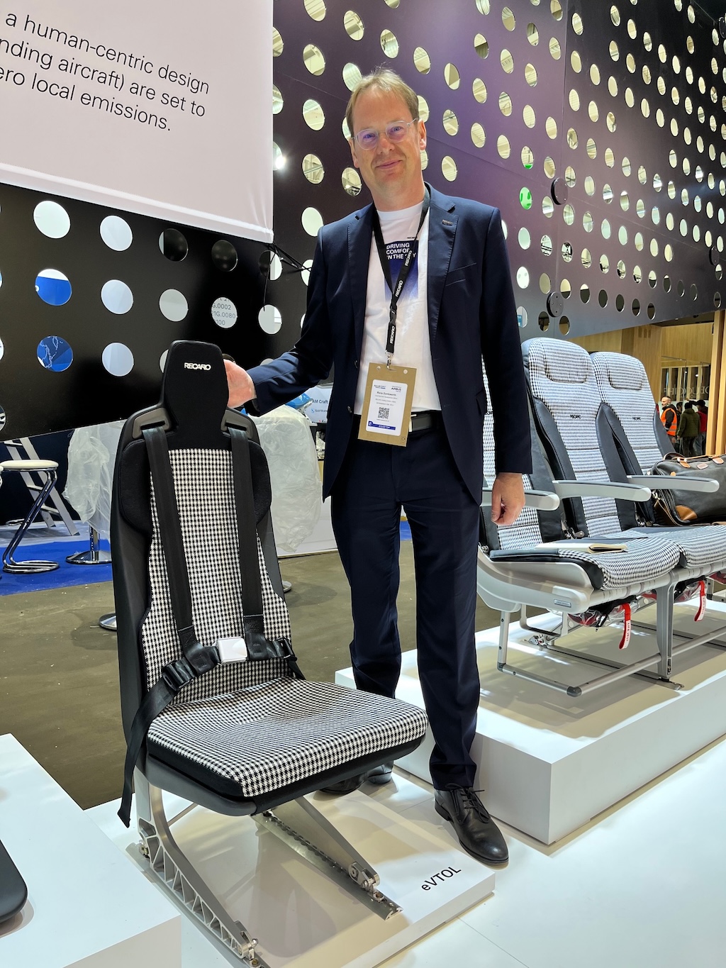 Recaro Unveils New Lighter Weight eVTOL Seat at AIX