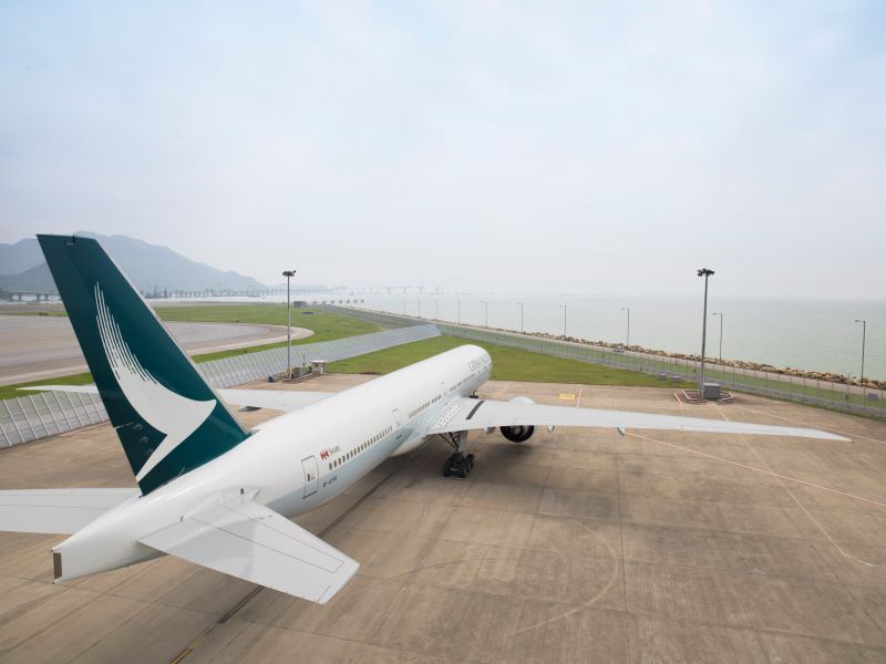 Cathay unterzeichnet wegweisenden Vertrag mit Lufthansa Technik für 747- ...