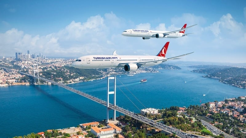 Turkish Airlines bestellt 50 Flugzeuge vom Typ 787 und steht kurz vor dem ...