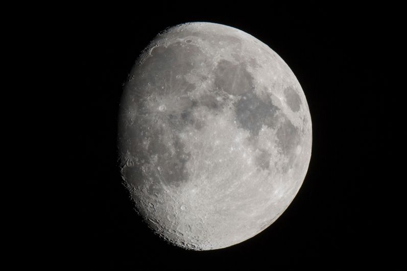 Space Ops: For Cislunar Space, DARPA Unveils 'Track-Before-Detect'