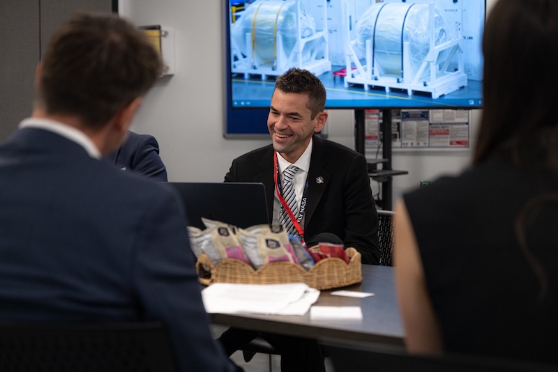 Isaacman Talks Artemis Acceleration With SpaceX, Blue Origin