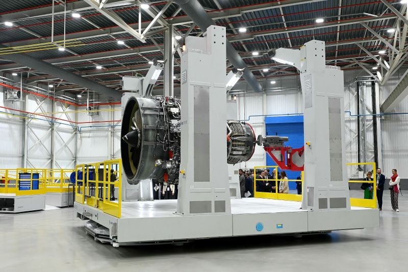 New Engine Low Reliability Killing Fuel Saving Benefits | Aviation Week Network