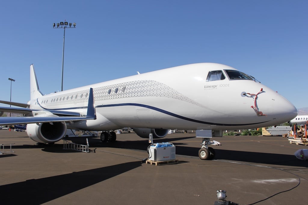 20/Twenty: Embraer Lineage 1000, A Brazilian Rare Bird