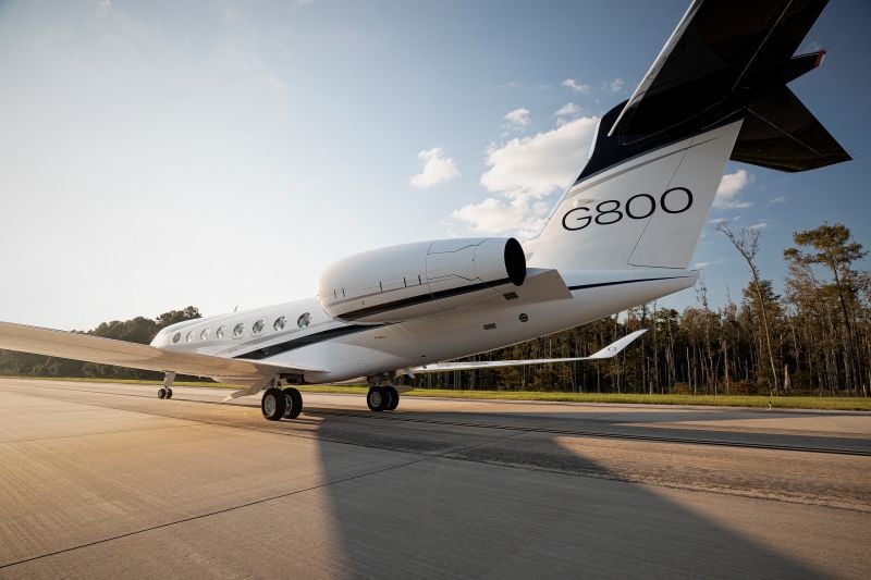 Waypoint: BizAv, Defense Are The New Dynamic Duo For Airframers