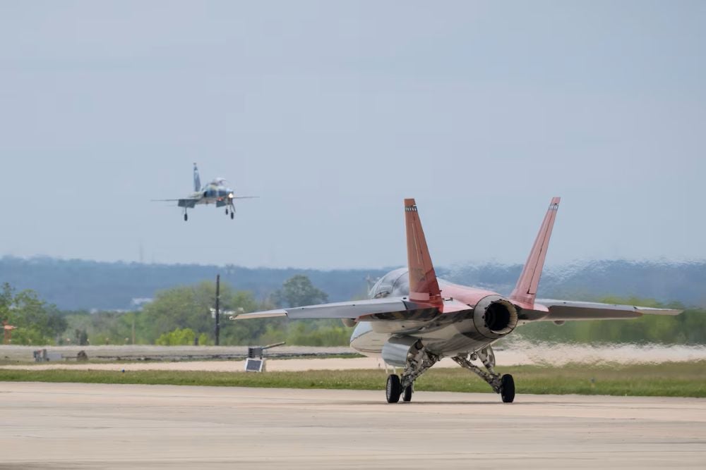 New U.S. Trainer Approved For Low-Rate Production