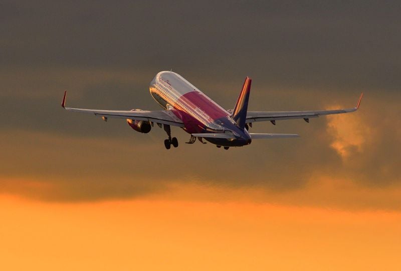 Daily Memo: A Wait-And-See Summer For Europe’s Fuel Crisis-Hit LCCs