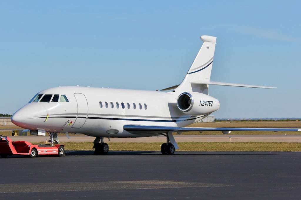 20/Twenty: Falcon 2000EX Offers Space And Capability