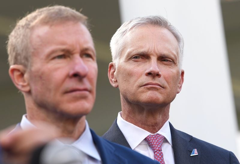 American CEO Eyes Widebody Order, Calls United Merger ‘Non-Starter'