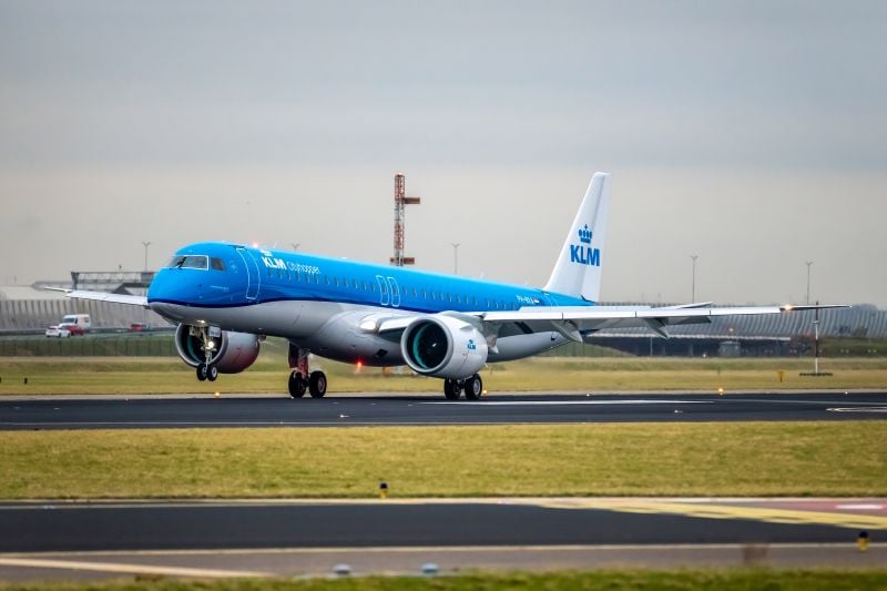 KLM Cityhopper Performs Commercial Flight With 5% ESAF