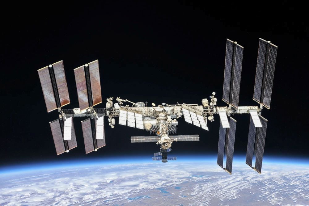 Spacewalkers Complete Delayed Space Station Antenna Install