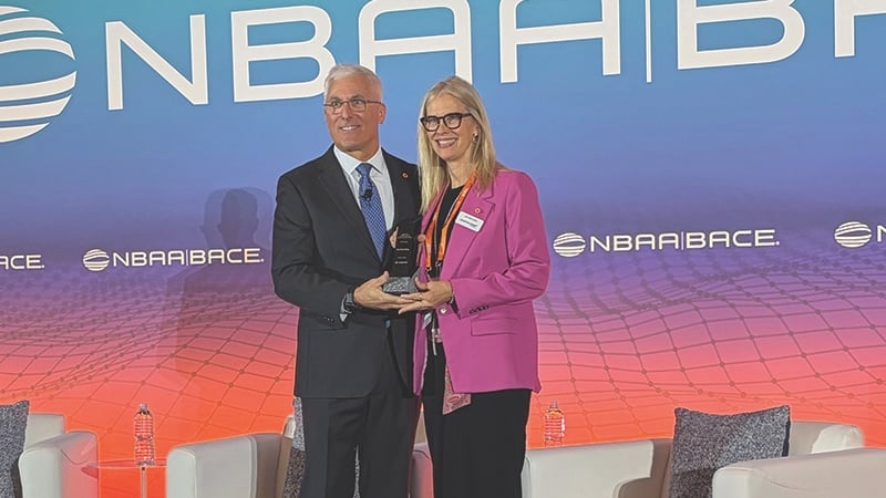 Aviation Week's Shay Snags Top NBAA Journalism Award