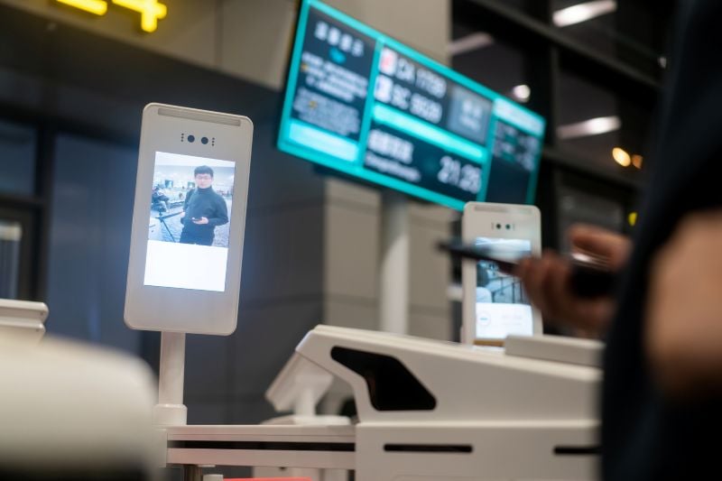 IATA Survey: Passengers Embracing Biometrics, AI Use In Travel Planning