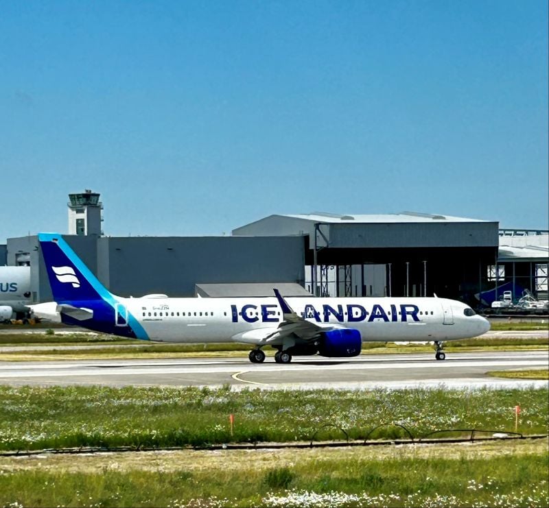 Icelandair's New-Gen Fleet Helps Reduce Seasonality, Costs