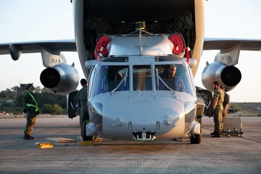 KC-390 Millennium Black Hawk Airlift 
