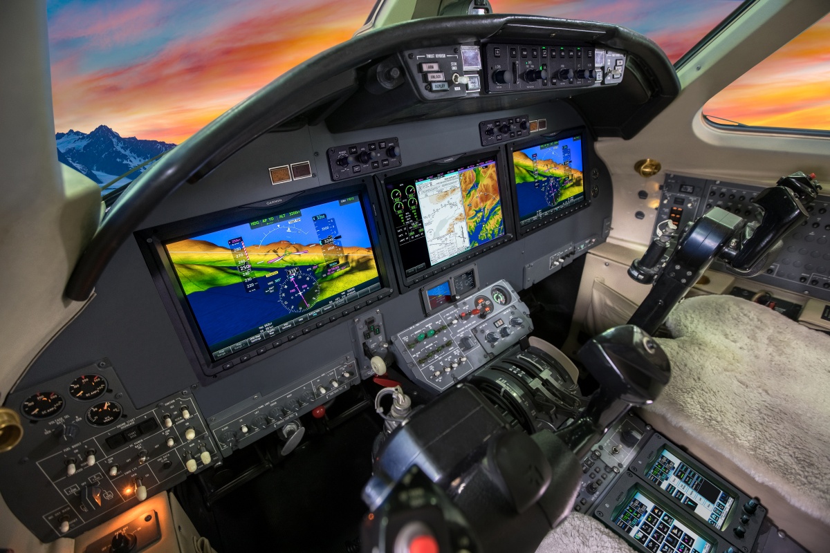 Elliot Aviation - G5000