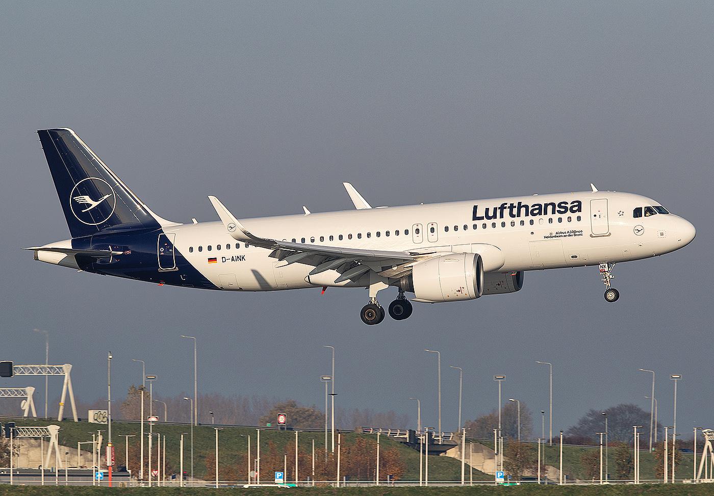 Lufthansa Sees Demand Comeback, Will Return 200 Aircraft To Service ...