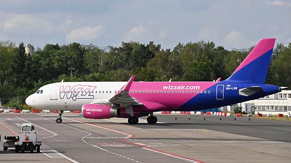 Wizz Air commercial jet