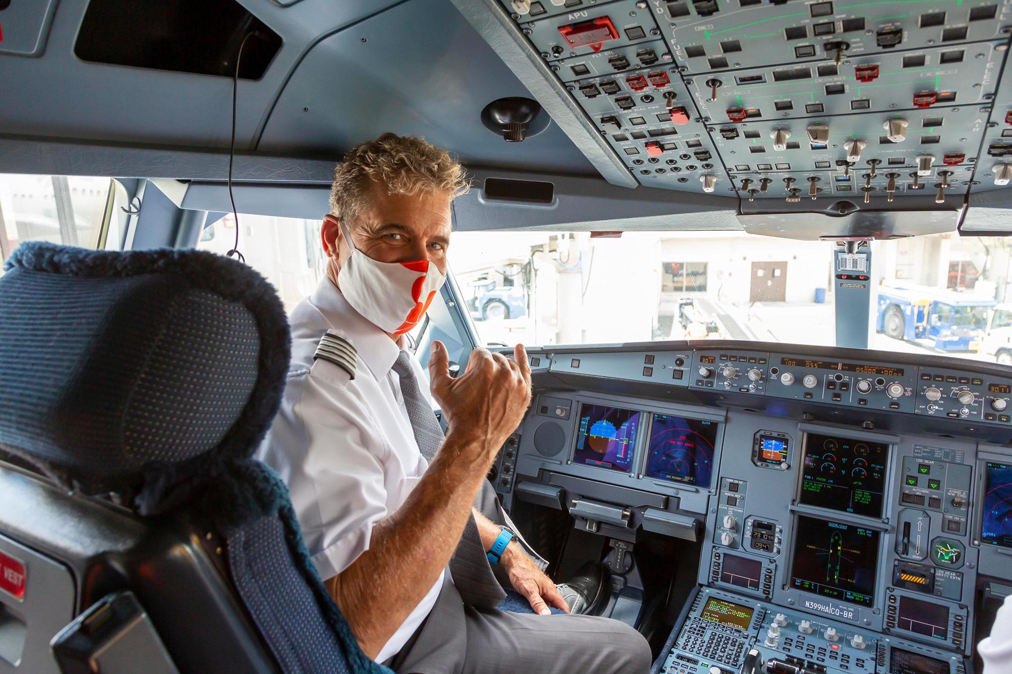 Hawaiian Airlines pilot