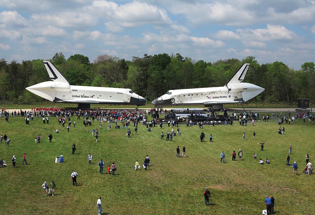 space shuttles Enterprise and Discovery, National Air and Space Museum’s Udvar-Hazy Center