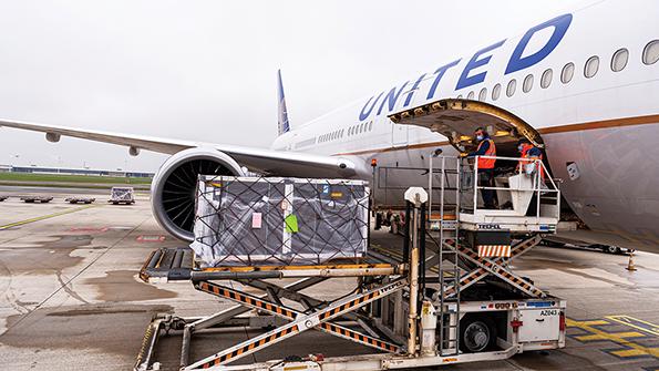 United Airlines cargo jet