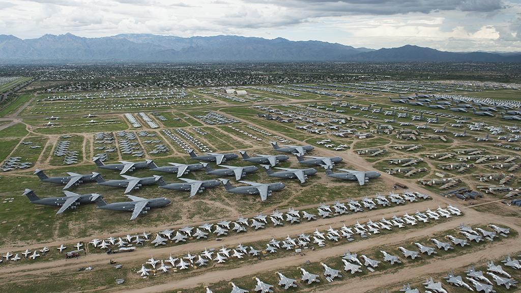 B-1s Arrive At The U.S. Air Force Boneyard | Aviation Week Network