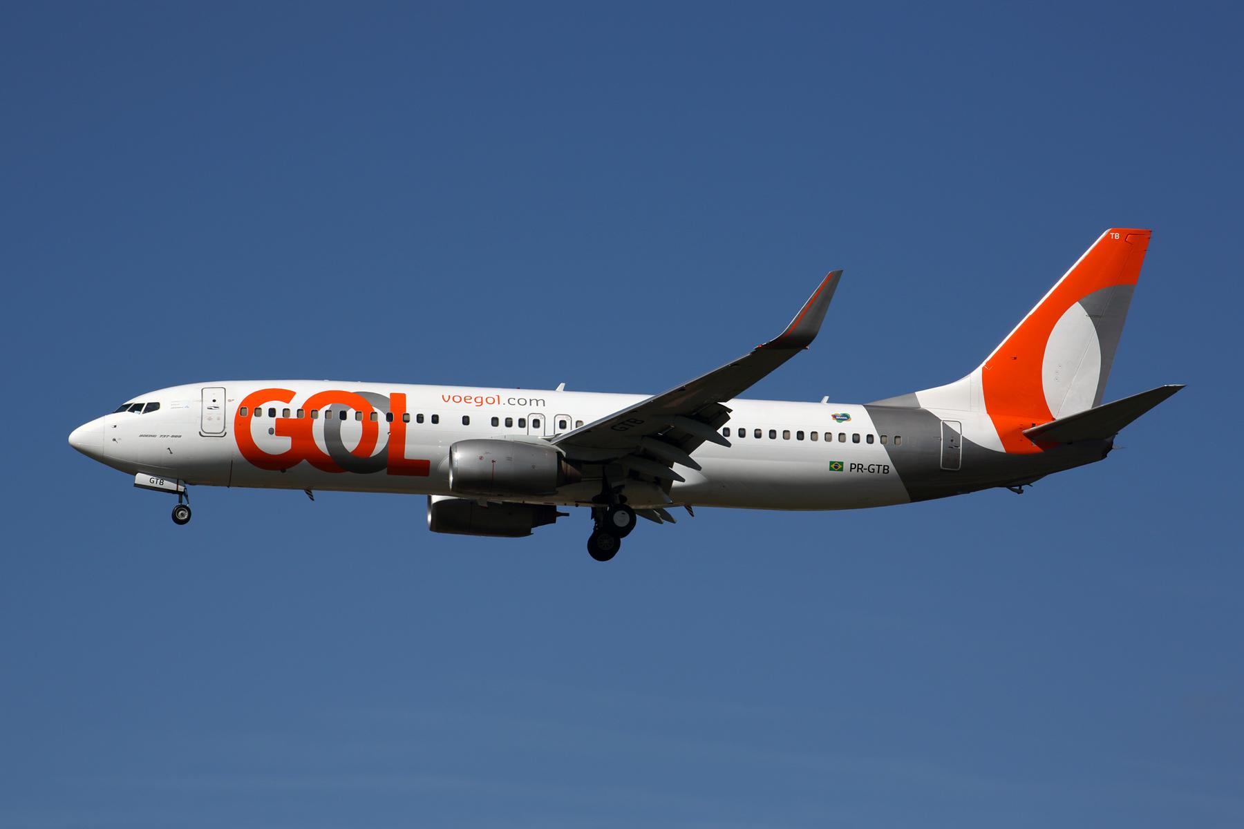 GOL Boeing 737-800