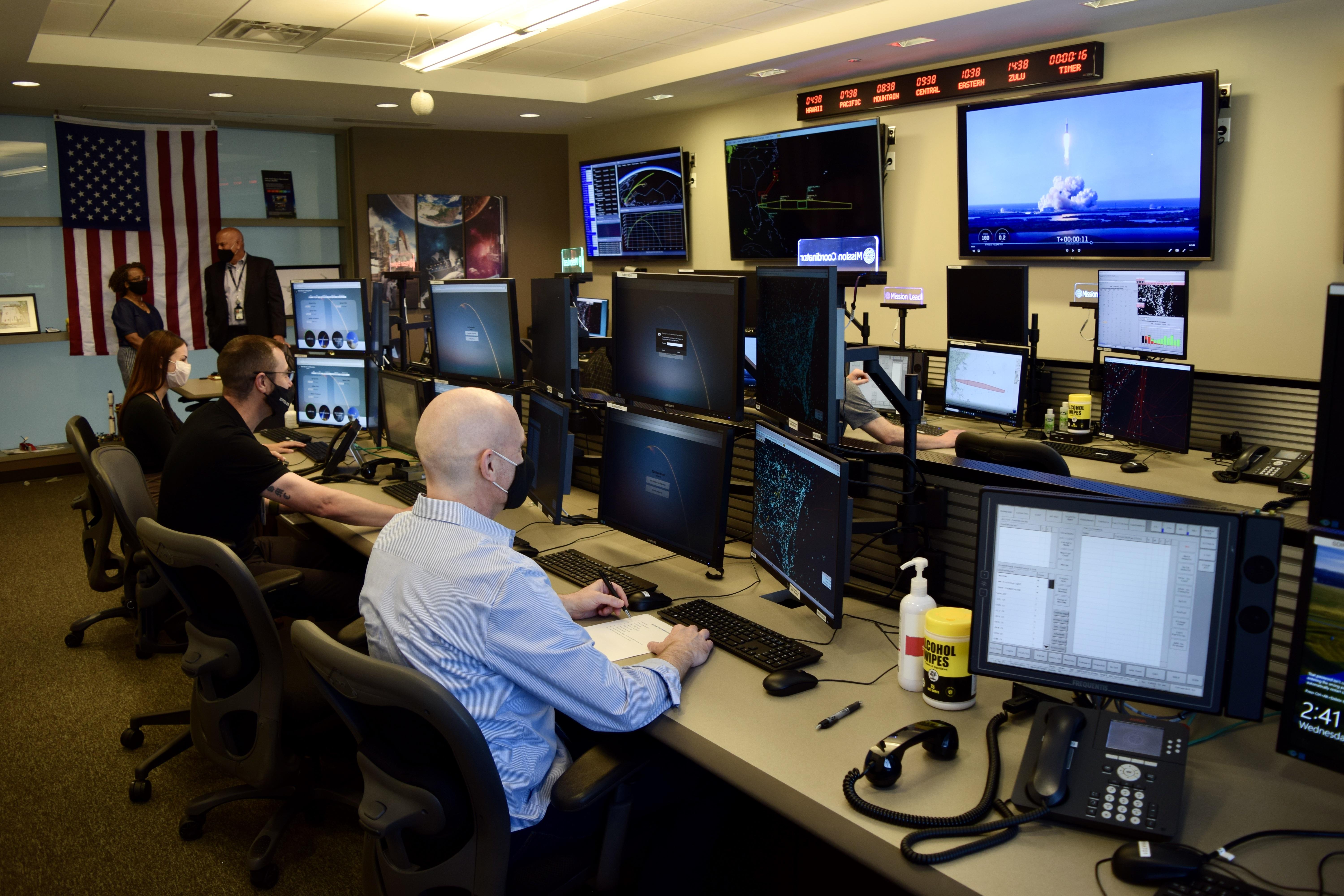 FAA's air traffic control command center