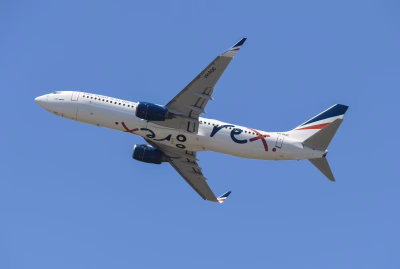 Rex Airlines 737-800