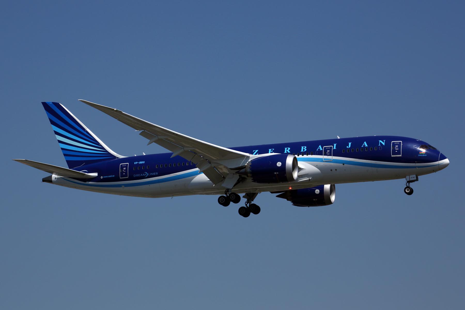 Azerbaijan Boeing 787-8