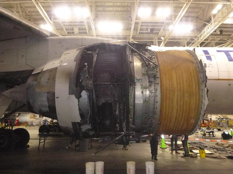 United Airlines flight 328 engine failure