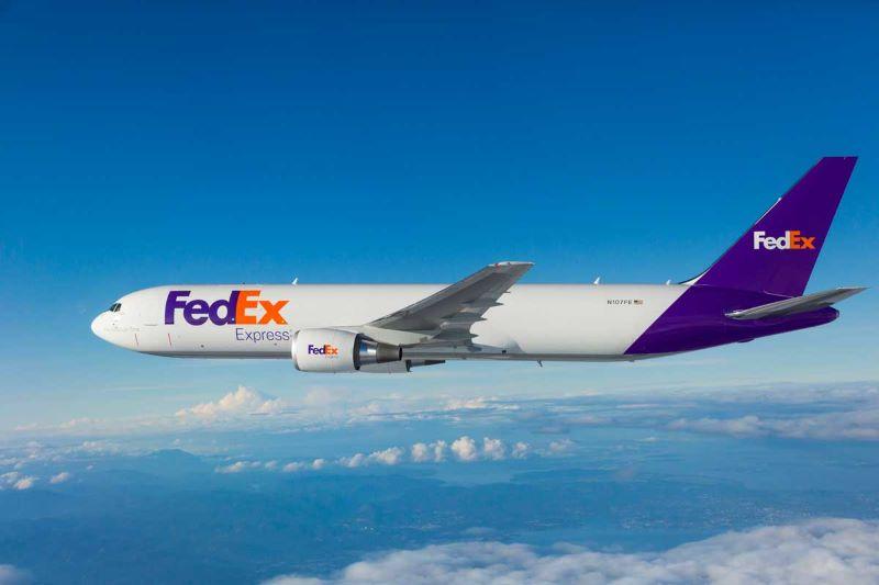 FedEx Express plane 767