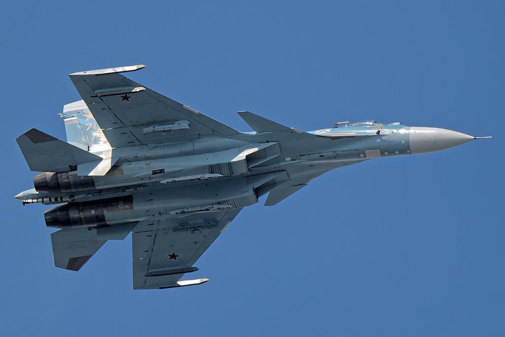 Su-33 carrier-borne fighter