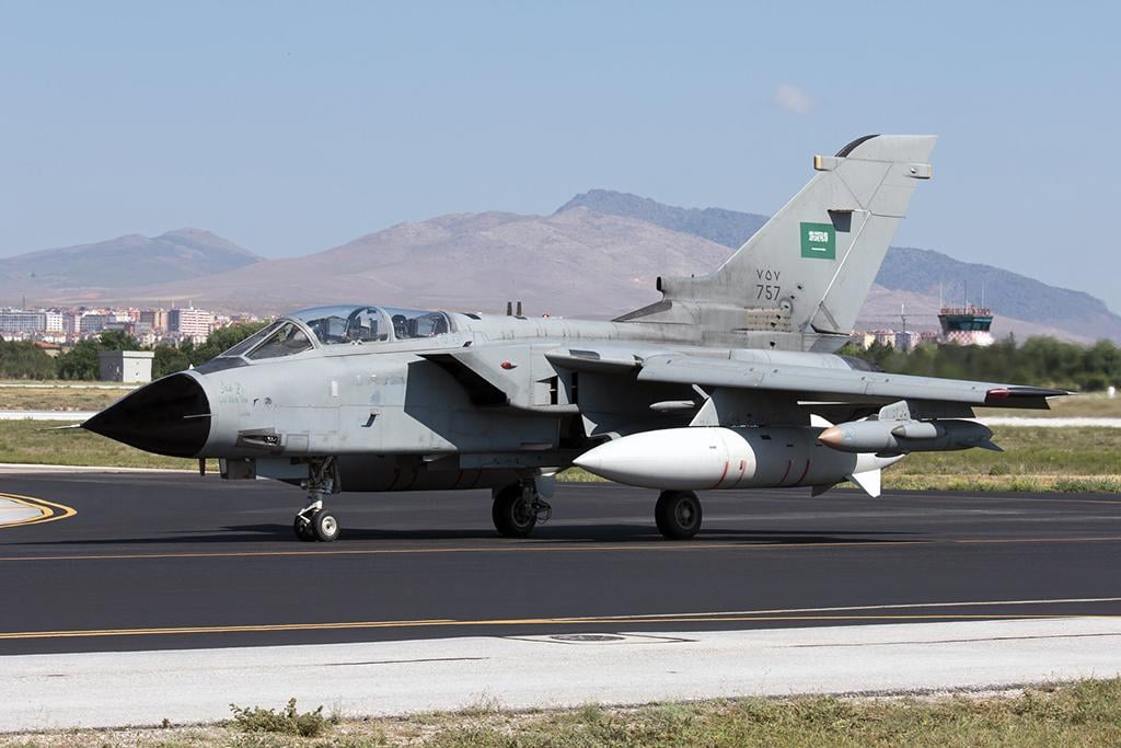 In Pictures: The Middle East’s Evolving Fighter Fleets | Aviation Week ...