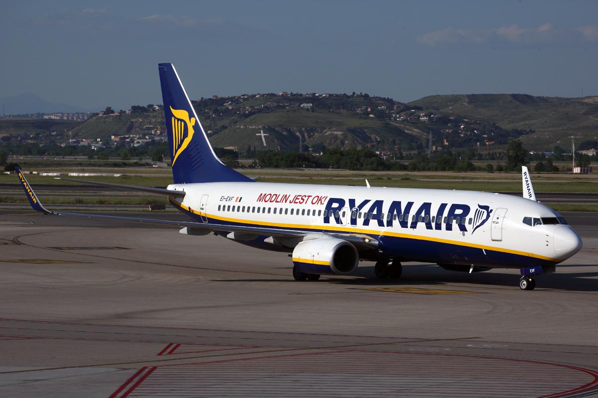 Ryanair Boeing 737-800 
