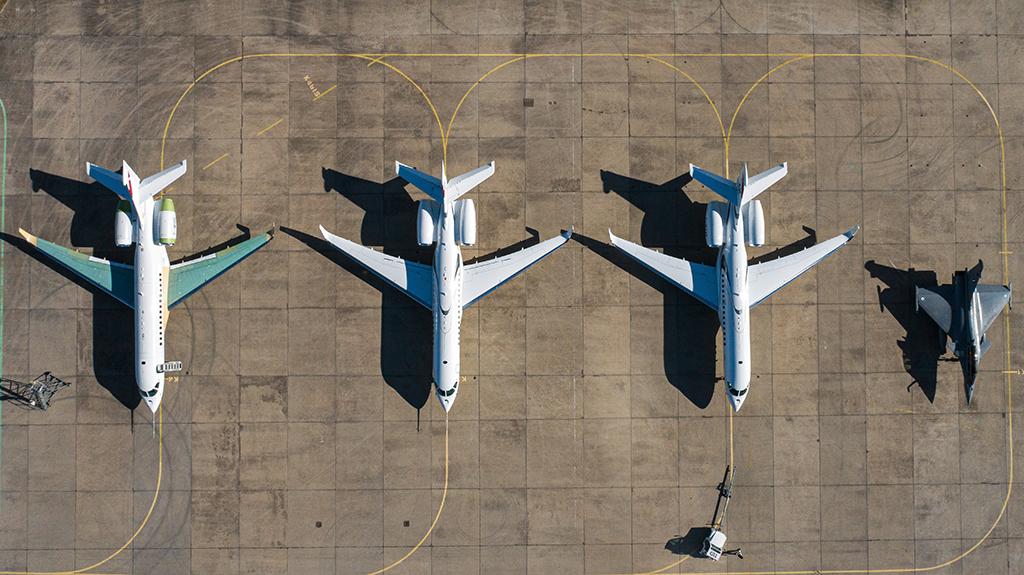 Falcon 6X jets