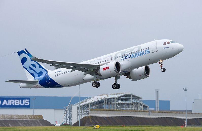 A320neo takeoff 
